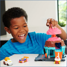 Cargar imagen en el visor de la galería, Pista y carro Hot Wheels Mediana "City" Surtidos - 117462
