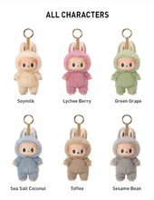 Cargar imagen en el visor de la galería, Peluche LaBubu Sorpresa Colección "Exciting Macaron"- 116936