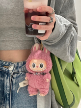 Cargar imagen en el visor de la galería, Peluche LaBubu Sorpresa Colección "Exciting Macaron"- 116936