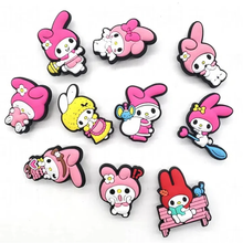 Cargar imagen en el visor de la galería, Pin Crocs My Melody - 116473
