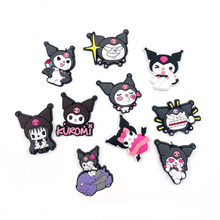 Cargar imagen en el visor de la galería, Pin Crocs Kuromi - 116473
