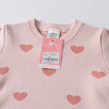 Cargar imagen en el visor de la galería, Sueter Vikita Tejido rosado con corazones - 81005
