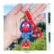 Cargar imagen en el visor de la galería, Llaveros Spiderman - 117544
