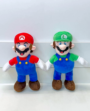 Cargar imagen en el visor de la galería, Peluche Luigi 30cm - 117369
