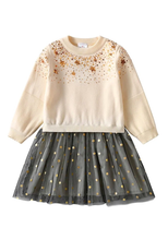 Cargar imagen en el visor de la galería, Vestido Vikita Top Sueter beige estrellas manga larga Falda tul negra y dorada -81030
