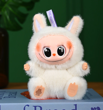 Cargar imagen en el visor de la galería, Peluche LaBubu - 116935
