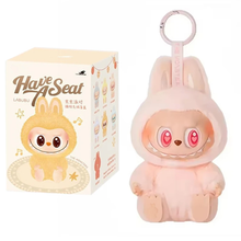 Cargar imagen en el visor de la galería, Peluche LaBubu Sorpresa Colección "Have a Seat"- 116936
