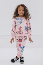 Cargar imagen en el visor de la galería, Conjunto Stitch Sueter y Jogger - 117498
