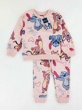 Cargar imagen en el visor de la galería, Conjunto Stitch Sueter y Jogger - 117498
